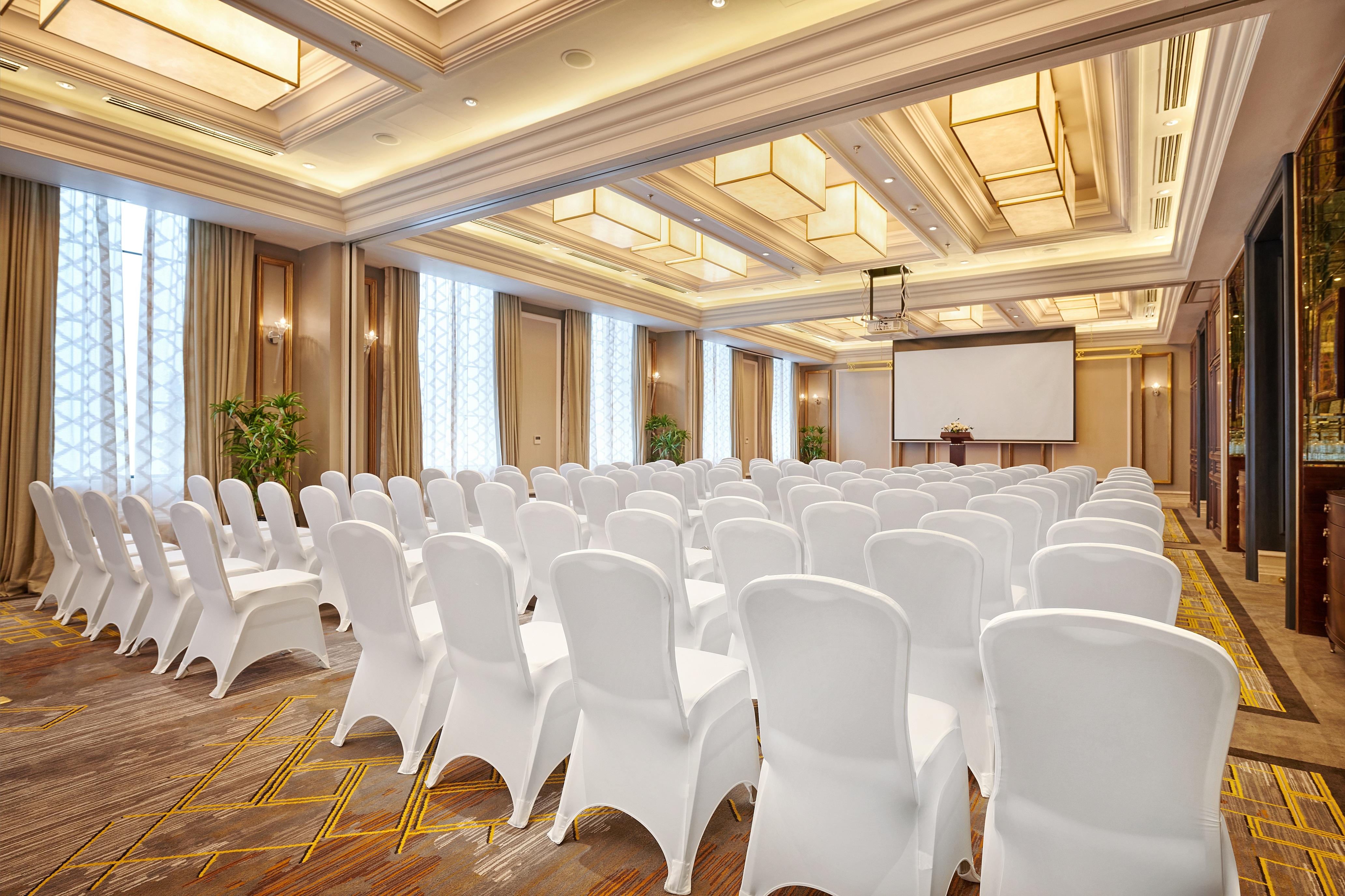 Silk Path Grand Sapa Resort & Spa Экстерьер фото The ballroom