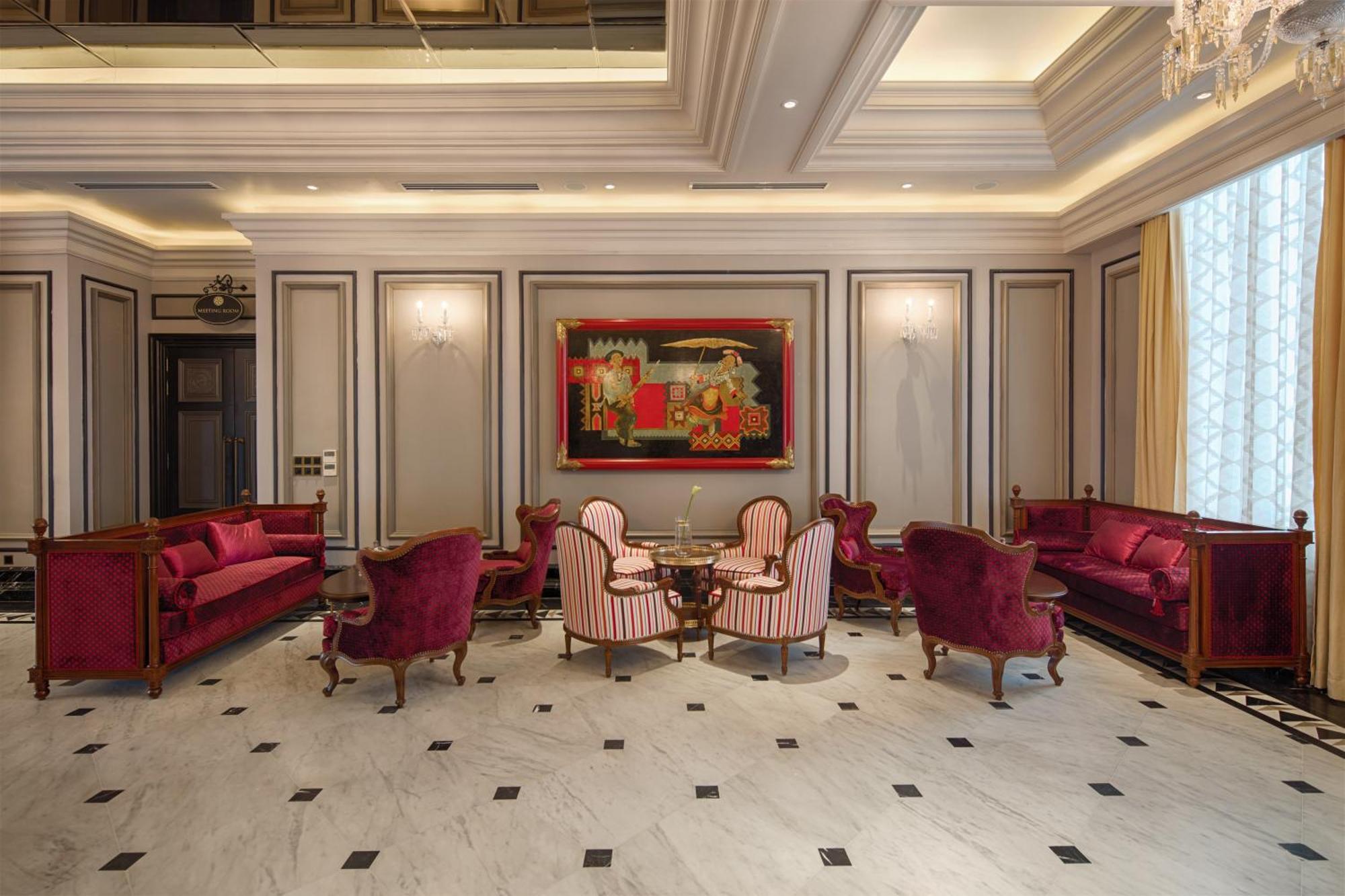 Silk Path Grand Sapa Resort & Spa Экстерьер фото The lobby of the hotel