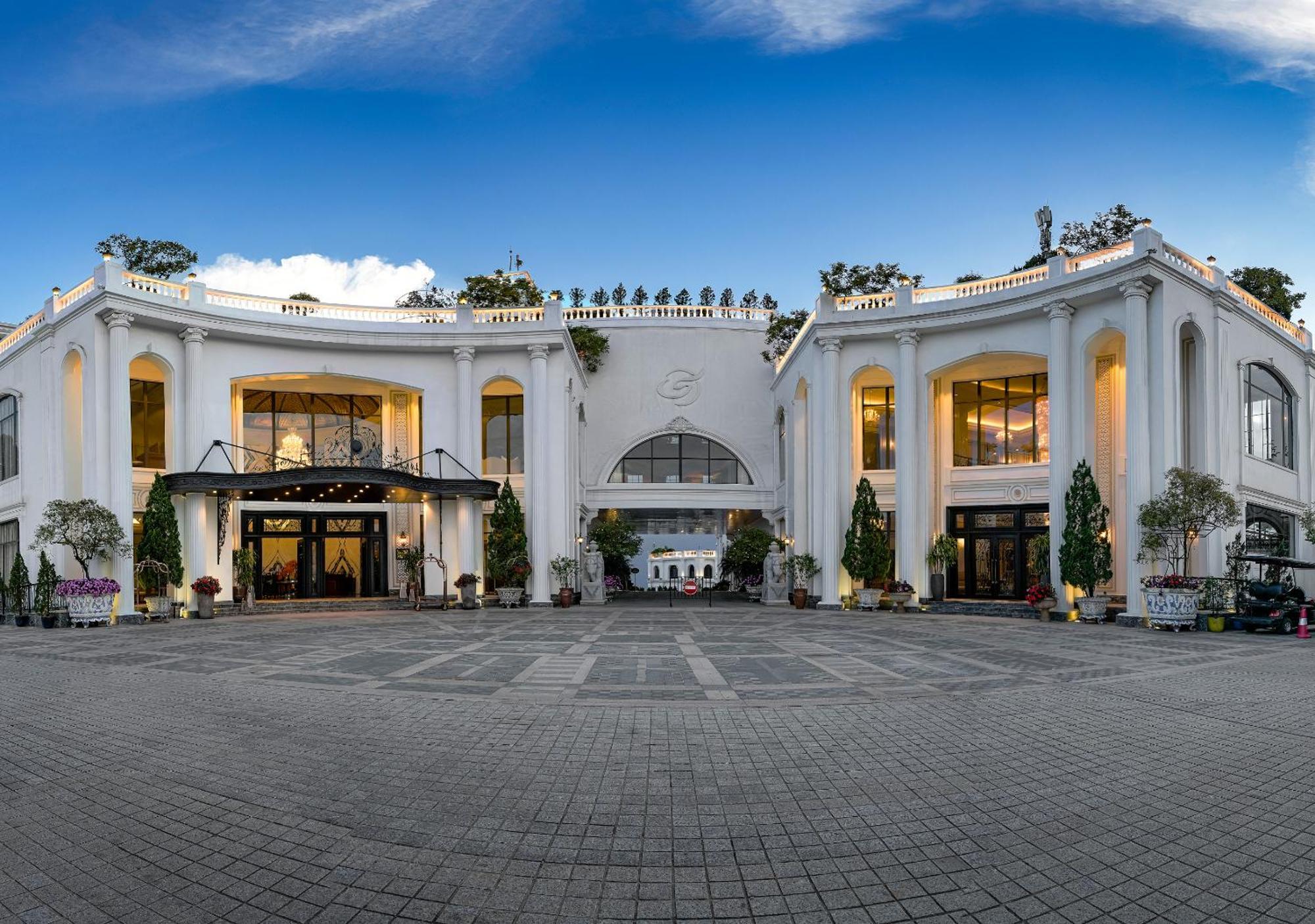 Silk Path Grand Sapa Resort & Spa Экстерьер фото Vinpearl Hotel Nha Trang