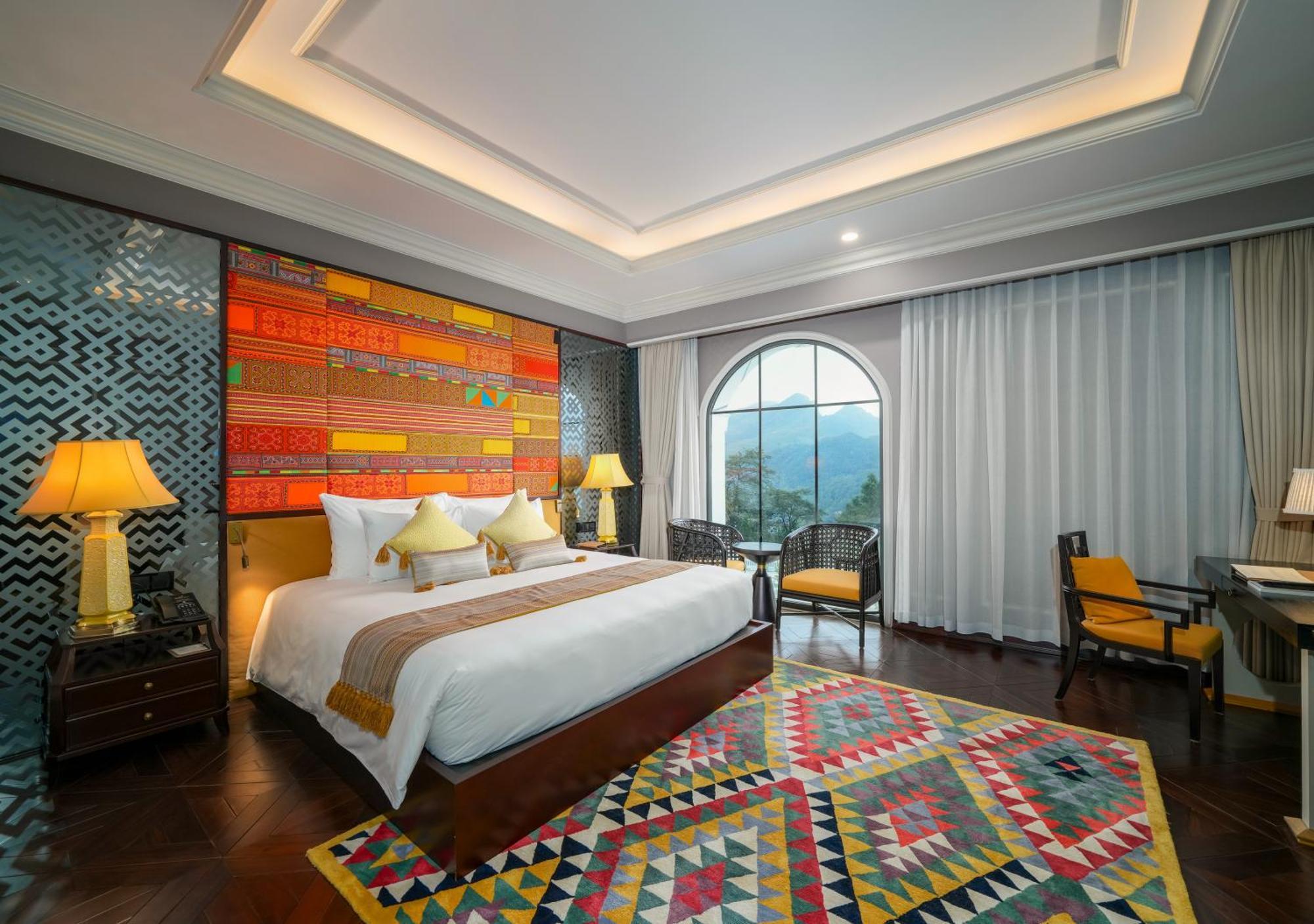 Silk Path Grand Sapa Resort & Spa Экстерьер фото Deluxe Suite